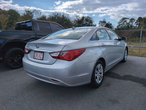 Used 2012 Hyundai Sonata GLS image 3