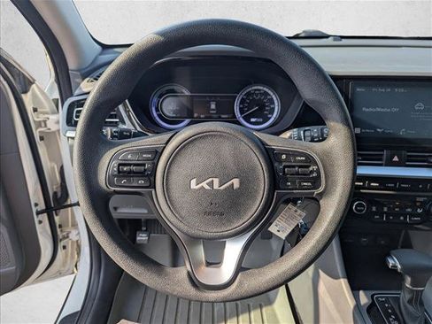Used 2022 Kia Niro LX FWD image 13