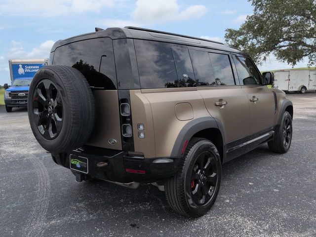 Used 2022 Land Rover Defender 110 X AWD/4WD image 5