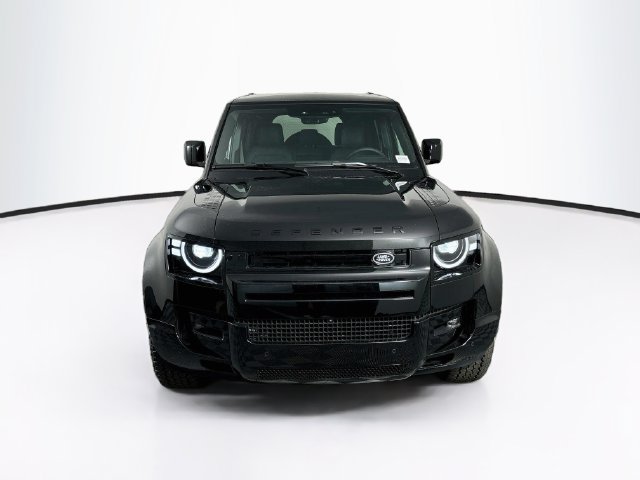 New 2026 Land Rover Defender 110 X-Dynamic SE AWD/4WD image 2