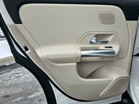 New 2026 Mercedes-Benz GLA 250 4MATIC image 25