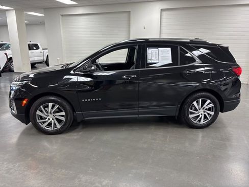 Used 2023 Chevrolet Equinox Premier w/ LPO, Cargo Package FWD image 4