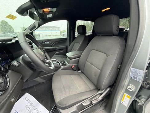 Used 2023 Chevrolet Colorado LT w/ LT Convenience Package AWD/4WD image 23