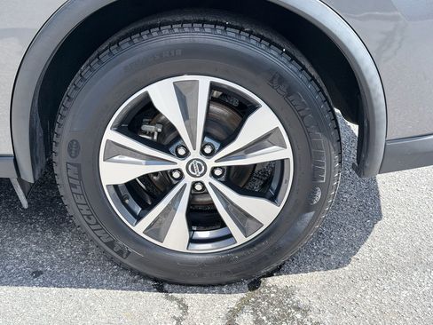 Used 2021 Nissan Murano SV FWD image 35