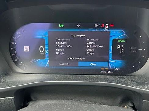 Used 2023 Volvo XC40 Recharge Ultimate AWD/4WD image 2