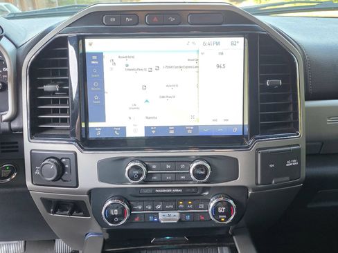 Used 2022 Ford F250 Lariat w/ Black Appearance Package AWD/4WD image 19