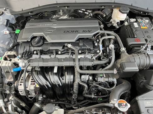 Used 2025 Hyundai Kona SEL image 32