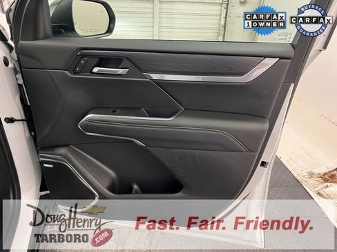 Used 2025 GMC Acadia Elevation image 42