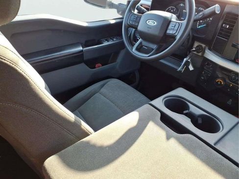 Used 2024 Ford F250 XLT AWD/4WD image 10