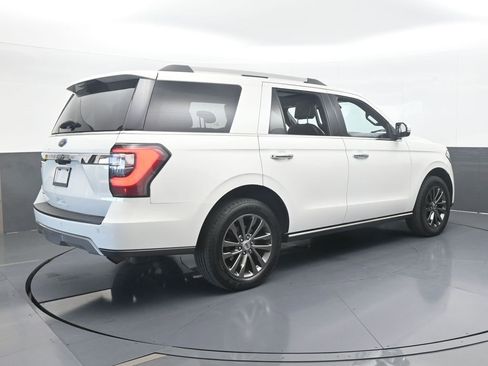 Used 2020 Ford Expedition Limited image 6