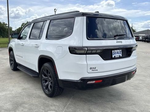New 2026 Jeep Grand Wagoneer 4WD image 9
