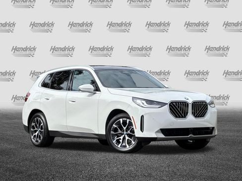 Used 2026 BMW X3 xDrive30i AWD/4WD image 2