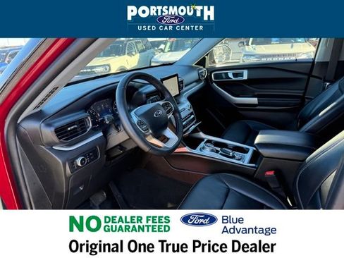 Certified 2023 Ford Explorer XLT w/ Equipment Group 202A image 4