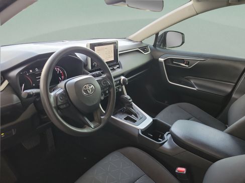 Used 2024 Toyota RAV4 XLE FWD image 15