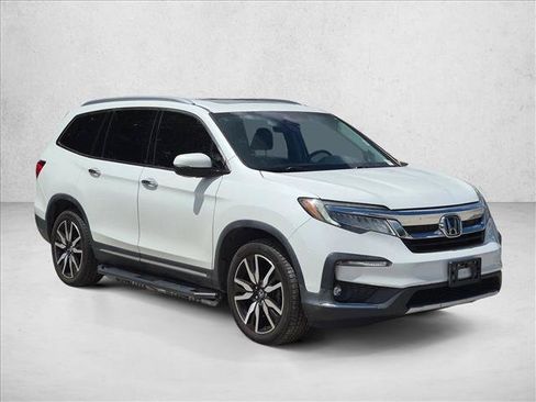 Used 2021 Honda Pilot Elite image 3