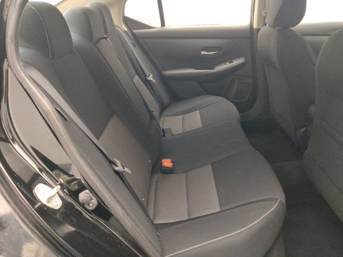 Used 2020 Nissan Sentra SV FWD image 19