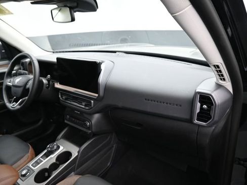 Used 2025 Ford Bronco Sport Outer Banks w/ Outer Banks Tech Package+ image 9