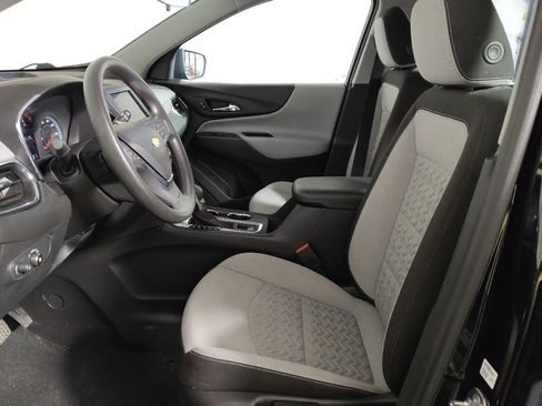 Used 2024 Chevrolet Equinox LS w/ Driver Confidence II Package AWD/4WD image 17