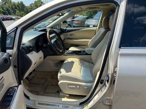 Used 2013 Lexus RX 450h FWD w/ Navigation Pkg image 4
