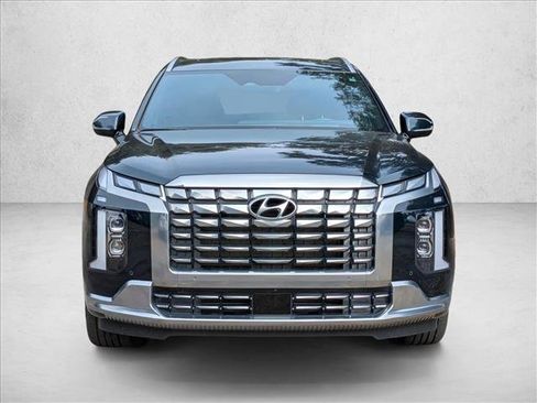 Used 2025 Hyundai Palisade Calligraphy image 5