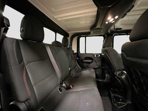 Used 2020 Jeep Gladiator Rubicon AWD/4WD image 24