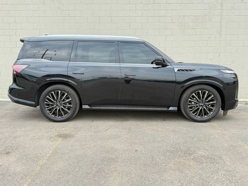 Used 2025 INFINITI QX80 Autograph AWD/4WD image 9