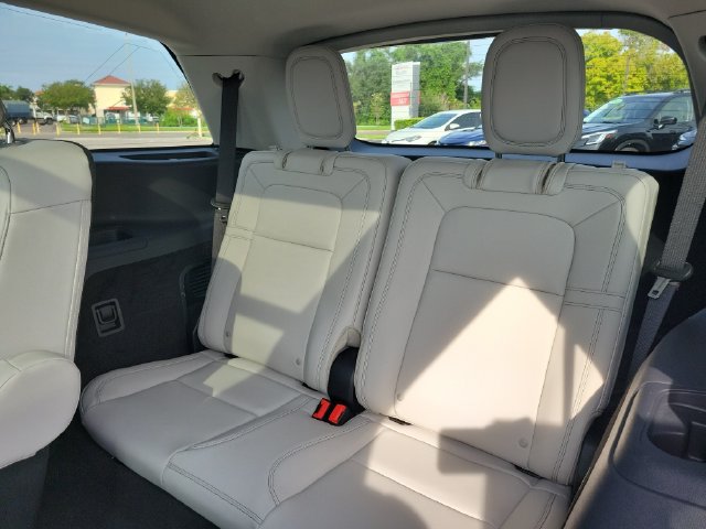 Used 2025 Lincoln Aviator Reserve w/ Illumination Package RWD image 14