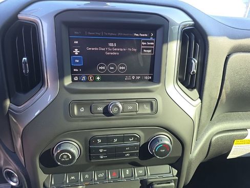 Used 2025 Chevrolet Silverado 1500 Custom image 20