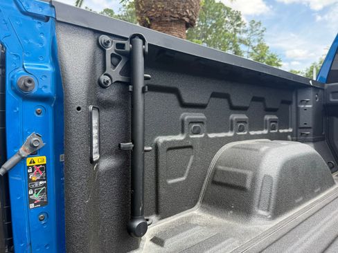 Used 2023 GMC Sierra 1500 AT4 w/ AT4 Premium Package image 22