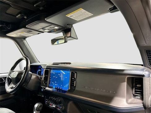 Used 2023 Ford Bronco Outer Banks image 30