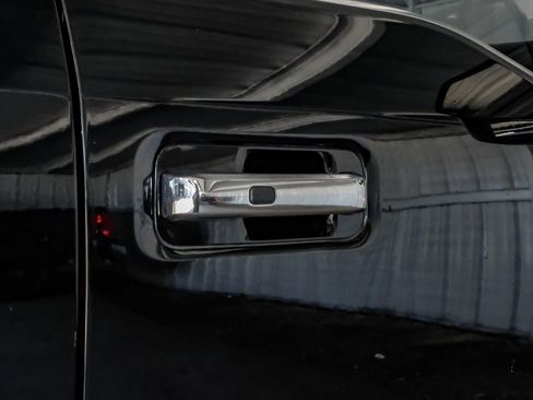 Used 2020 Ford F250 Platinum w/ FX4 Off-Road Package image 42