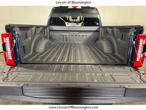 Used 2025 Ford F350 Lariat w/ Lariat Ultimate Package AWD/4WD image 16
