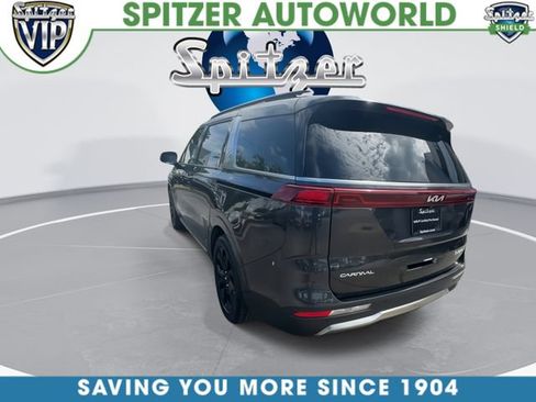 Certified 2024 Kia Carnival SX Prestige FWD image 8