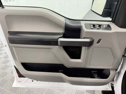 Used 2020 Ford F150 XLT w/ Max Trailer Tow Package image 9