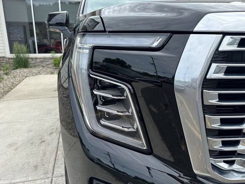 Used 2026 GMC Yukon Denali w/ Sun & Power Step Package AWD/4WD image 79