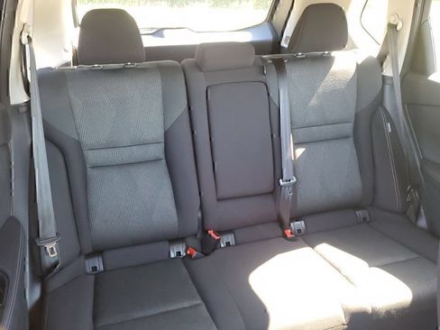Used 2025 Nissan Rogue SV FWD image 27