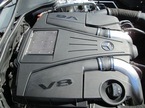 Used 2015 Mercedes-Benz SL 550 image 45