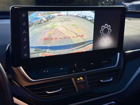 Used 2024 Nissan Altima 2.5 SR w/ SR Premium Package image 20