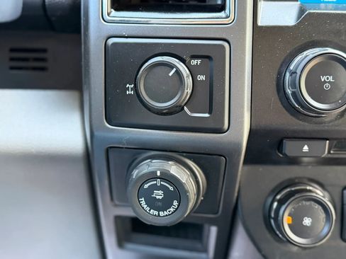 Used 2018 Ford F150 XLT w/ Equipment Group 301A Mid RWD image 28