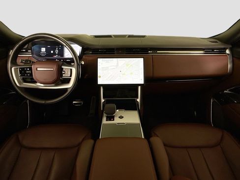 Used 2024 Land Rover Range Rover SE AWD/4WD image 9