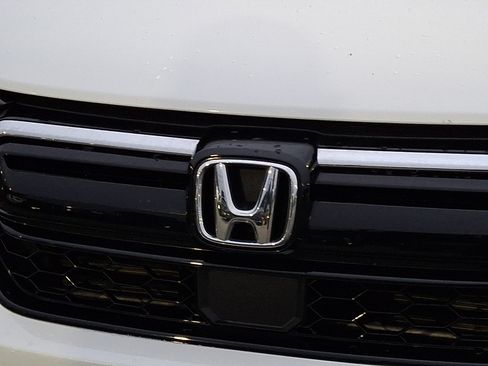 Used 2022 Honda CR-V EX-L image 8