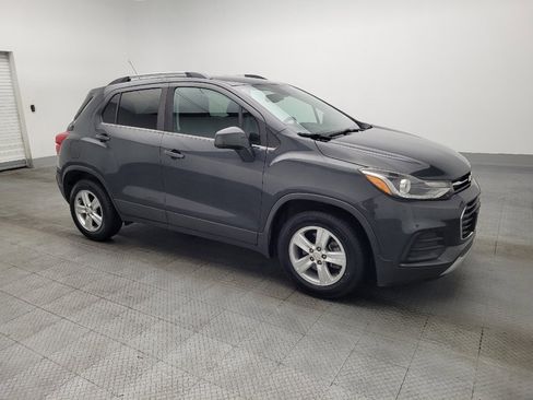 Used 2018 Chevrolet Trax LT image 11