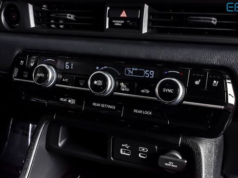 Used 2025 Honda Pilot Elite image 28