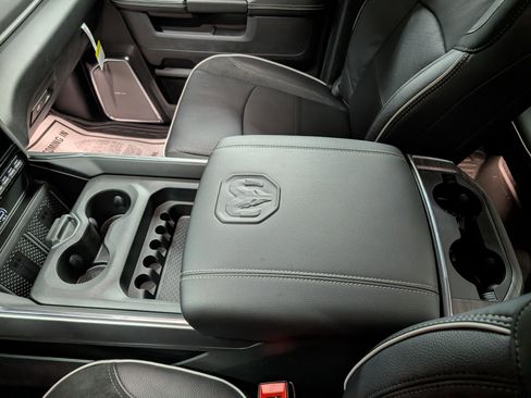 New 2026 RAM 3500 Laramie AWD/4WD image 16