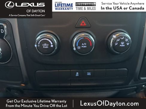 Used 2022 RAM 1500 Classic SLT image 22