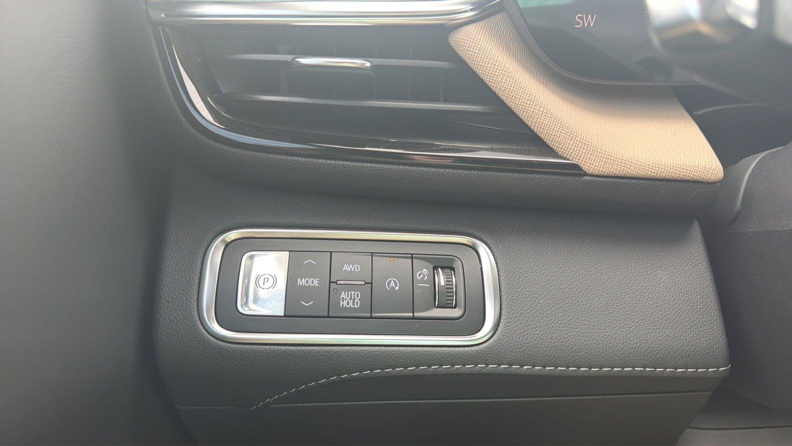 New 2026 Buick Enclave Preferred w/ Power Package AWD/4WD image 16