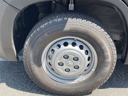 New 2025 RAM ProMaster 2500 w/ Convenience Group image 33