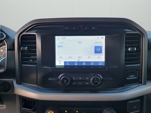 Used 2022 Ford F150 XLT image 20