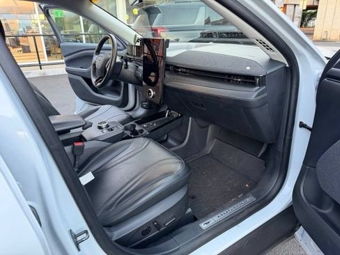 Used 2023 Ford Mustang Mach-E Premium AWD/4WD image 15