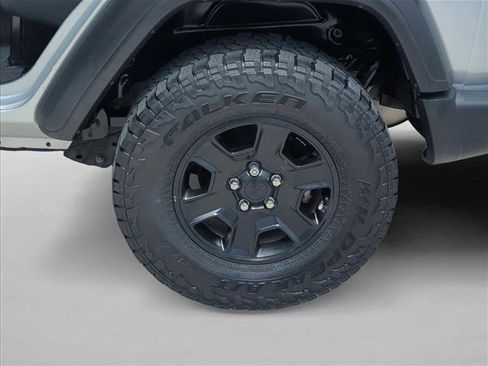 Used 2022 Jeep Wrangler Unlimited Sport AWD/4WD image 23